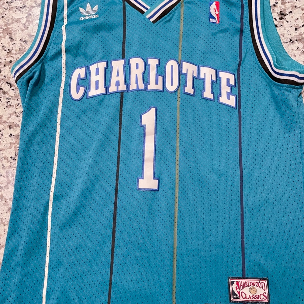 Vintage Mugsy Bogues Jersey-Charlotte Hornets
